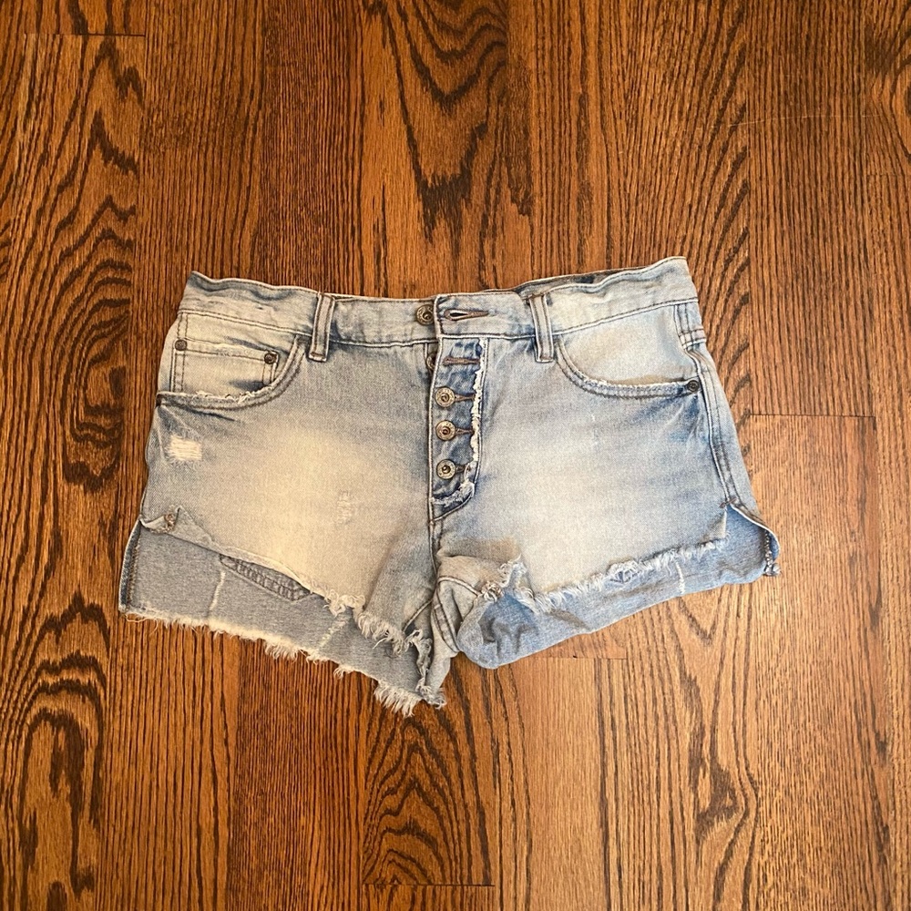 Free People light blue distressed jean shorts